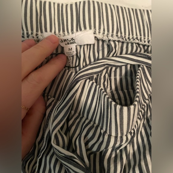 The best flowy summer pants - Picture 2 of 3